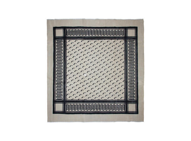 Skjerf klassisk 85x85 beige Høst26 