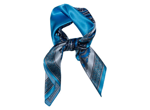 Skjerf klassisk SILKE 70x70 lysblå 