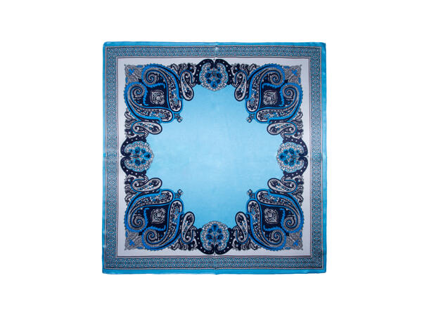 Skjerf klassisk SILKE 70x70 lysblå 