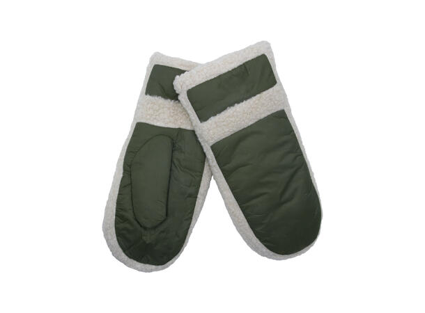 Vott m/teddy kant grønn Høst26 