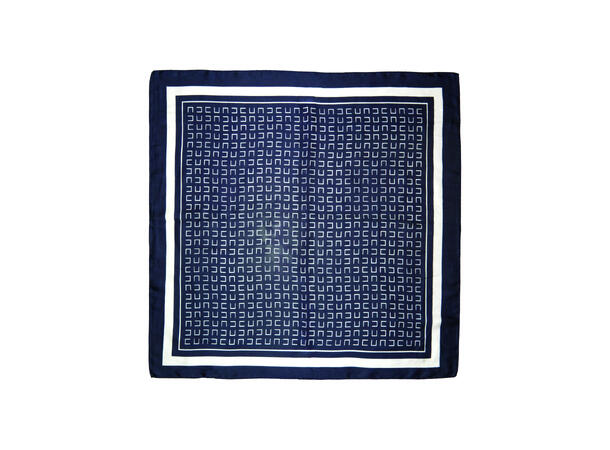 Skjerf enkel mønster 70x70 navy NEW 