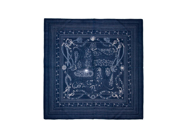 Skjerf mønstert Ull 70x70 navy 