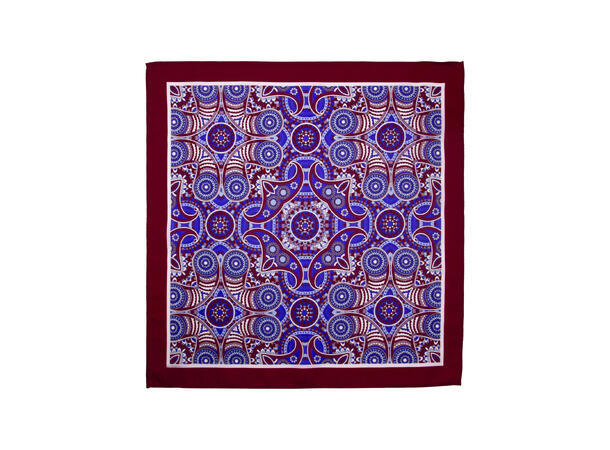 Lommetørkle mønstert 33x33 Vinrød 