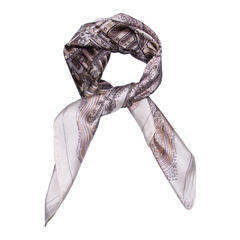 Skjerf m/bygning 70x70 rosa*