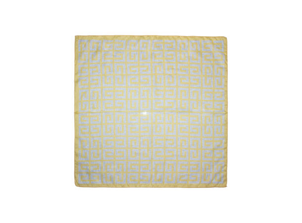 Skjerf m/mønster 65x65 gul 