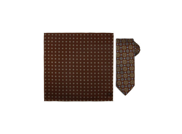Santi silkeslips+lommetørkle mønstret sett hengende cognac 