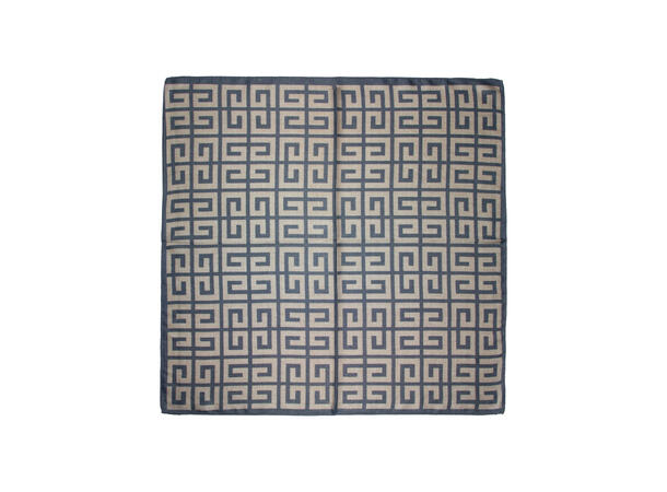 Skjerf m/mønster 65x65 blå 